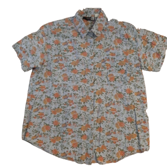 pinot noir Tops - Vintage 100% Cotton Pinot Noir Button Down Shirt